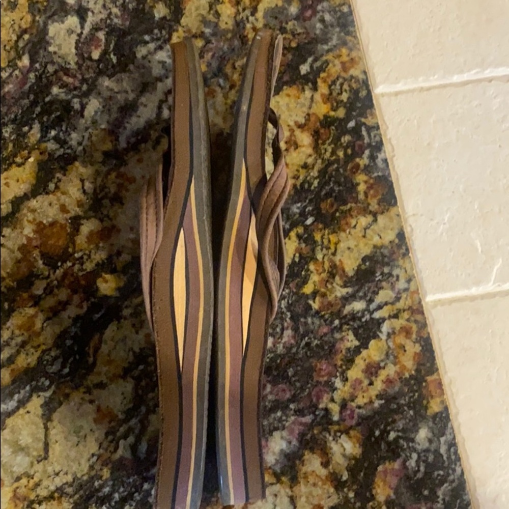 Sandals - Picture 3 of 3